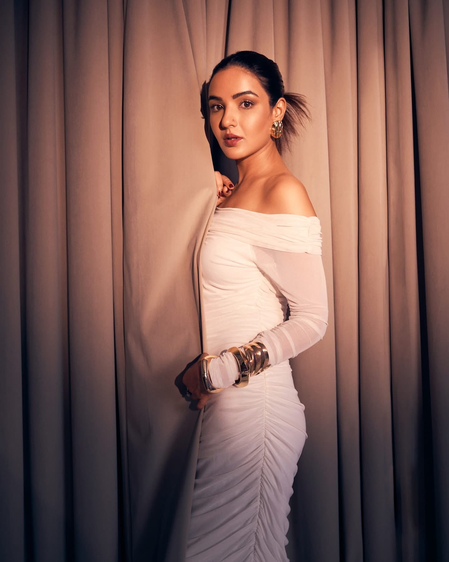 GOLDEN HIVE EARRINGS - AEQEA