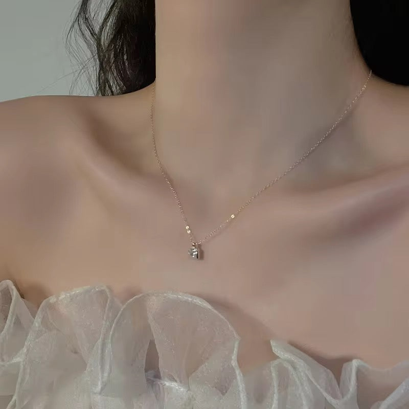 AEQEA ELLY NECKLACE