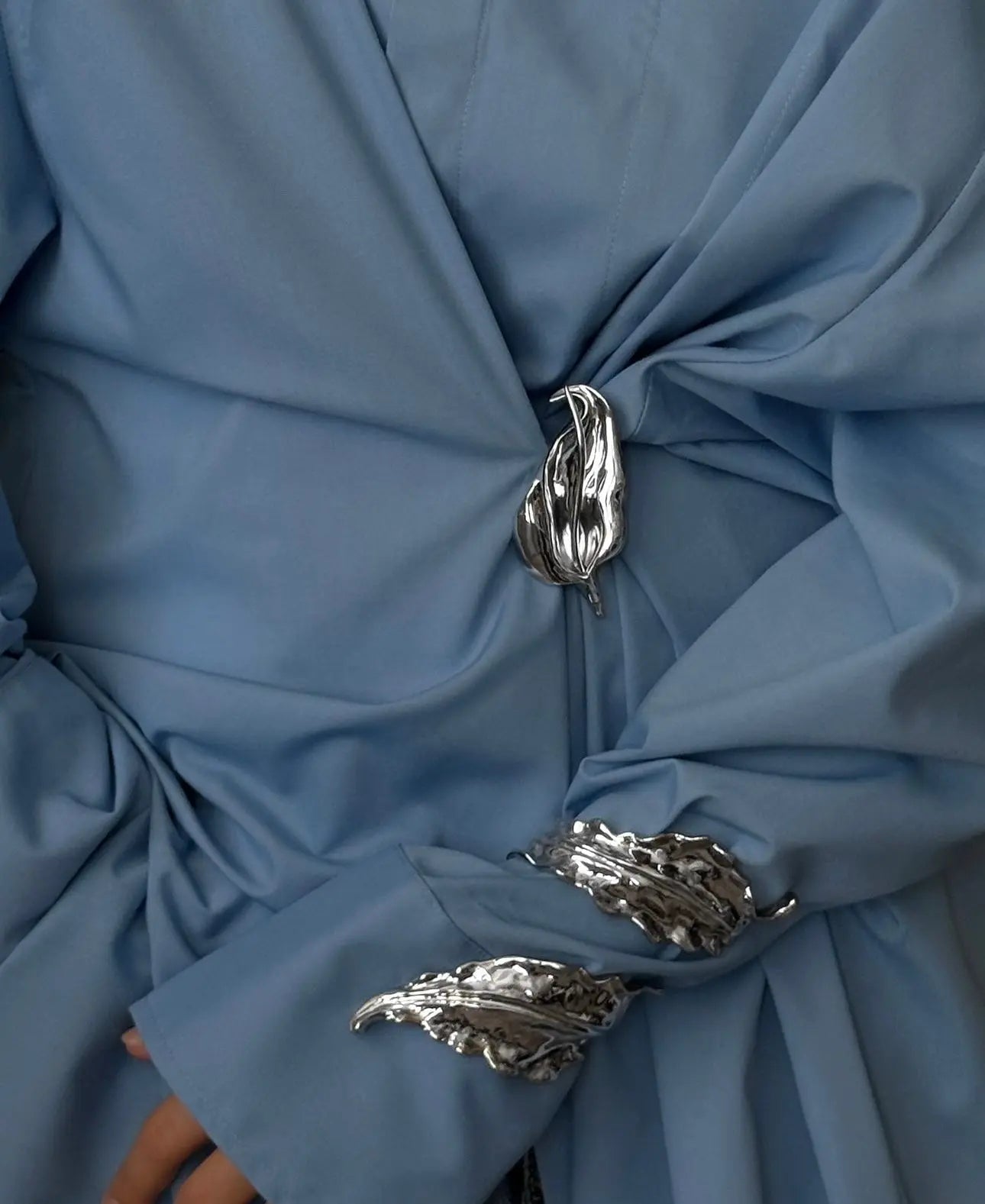 SILVER STATEMENT LEAF CUFF AEQEA
