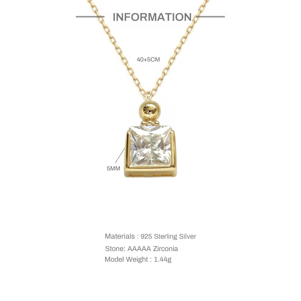 ELLY NECKLACE AEQEA