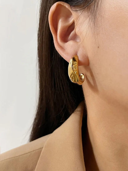 MARIA HOOPS