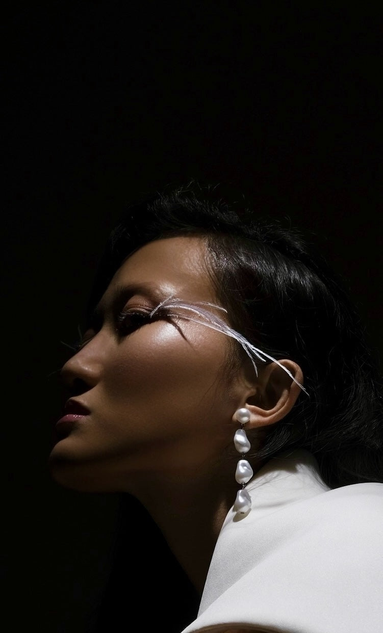PEAR PEARL EARRINGS AEQEA