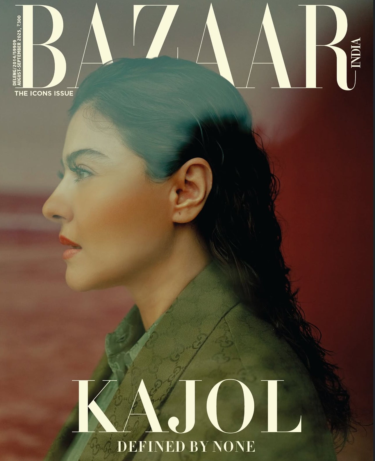 KAJOL DEVGAN - GOLD XXL SOLAR DOME RING AEQEA