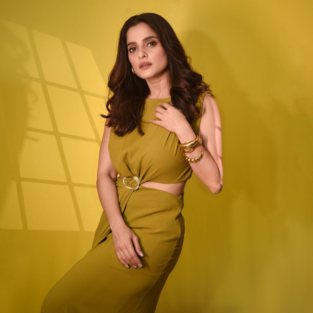 PRIYA BAPAT - AEQEA CUFFS 4